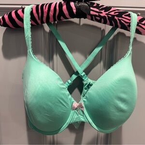 Victorias Secret Body by Victoria Lined Perfect Coverage size 34DDD